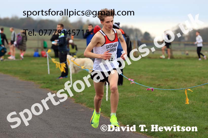 Mens and Womens under-17s 2024 Heaton Memorial Road Race, Newcastle Town Moor, Newcastle.   Photo: David T. Hewitson/Sports for All Pics